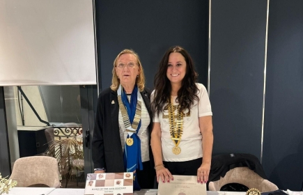 Montse Moral, Governadora del Districte i Aurora Fornós, Presidenta del Club Rotary Cambrils